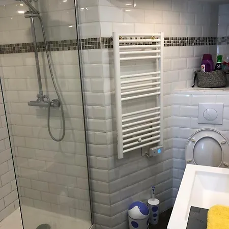 Studyo Cosy 400 Metre Sacre Ceour Apartment *