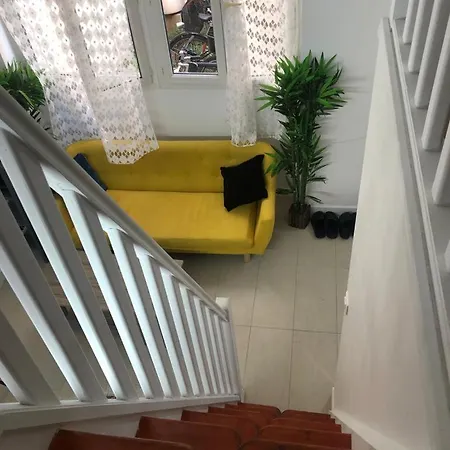 Studyo Cosy 400 Metre Sacre Ceour Lägenhet